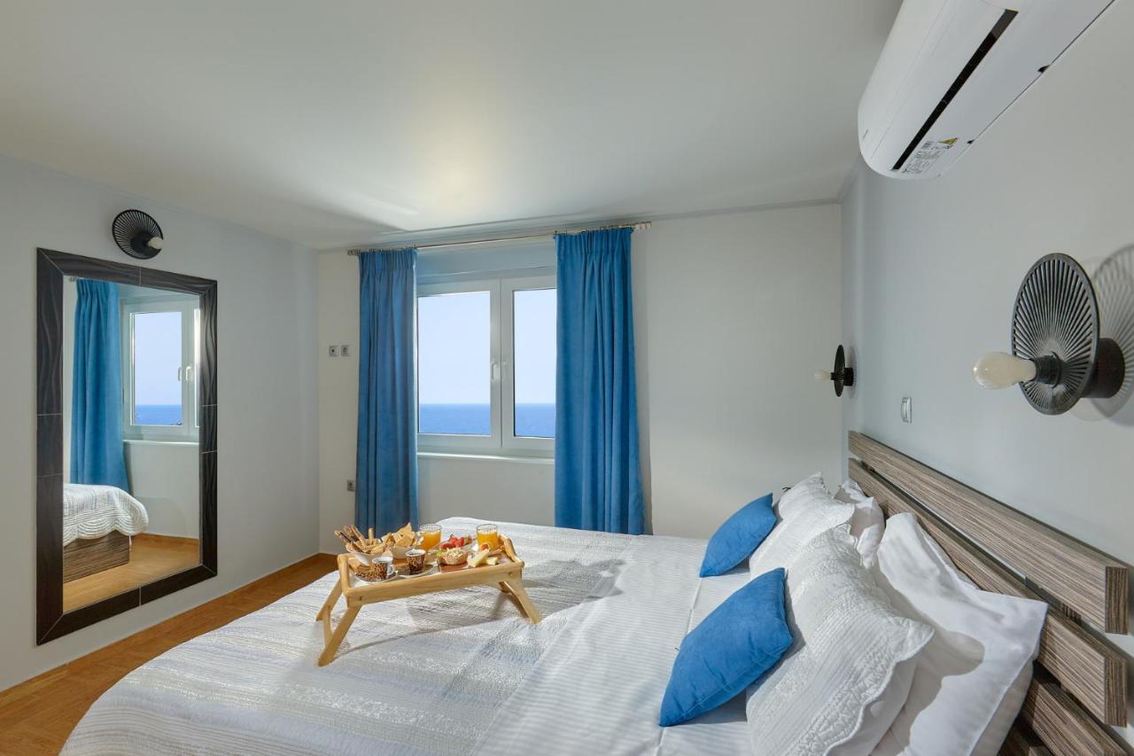 Breathtaking Sea View Flat In South Crete Apartment Keratokampos Exterior foto