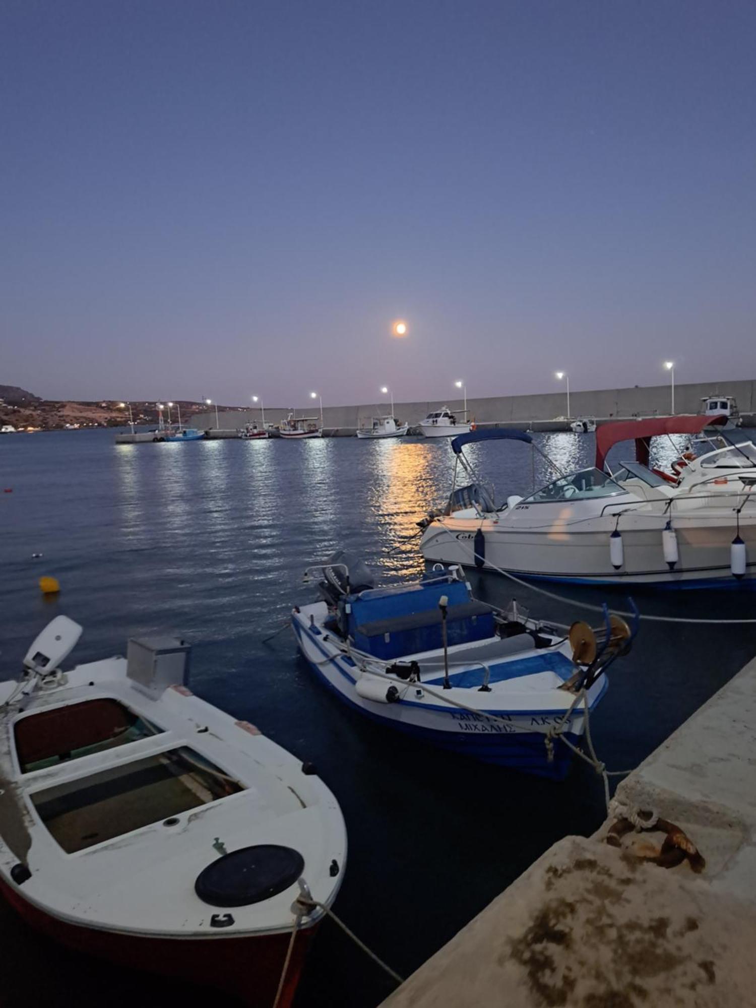 Breathtaking Sea View Flat In South Crete Apartment Keratokampos Exterior foto
